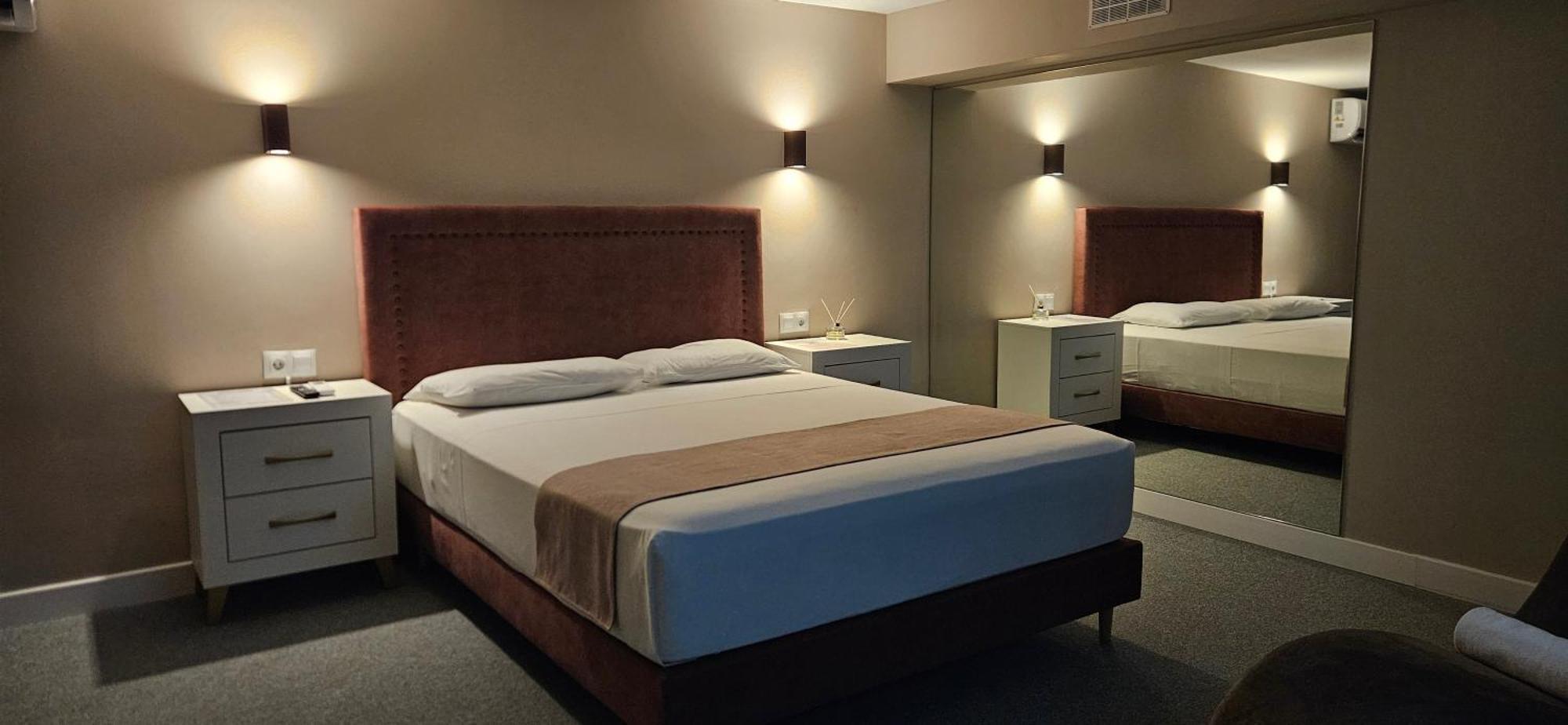 Rooms Luxury マドリード エクステリア 写真