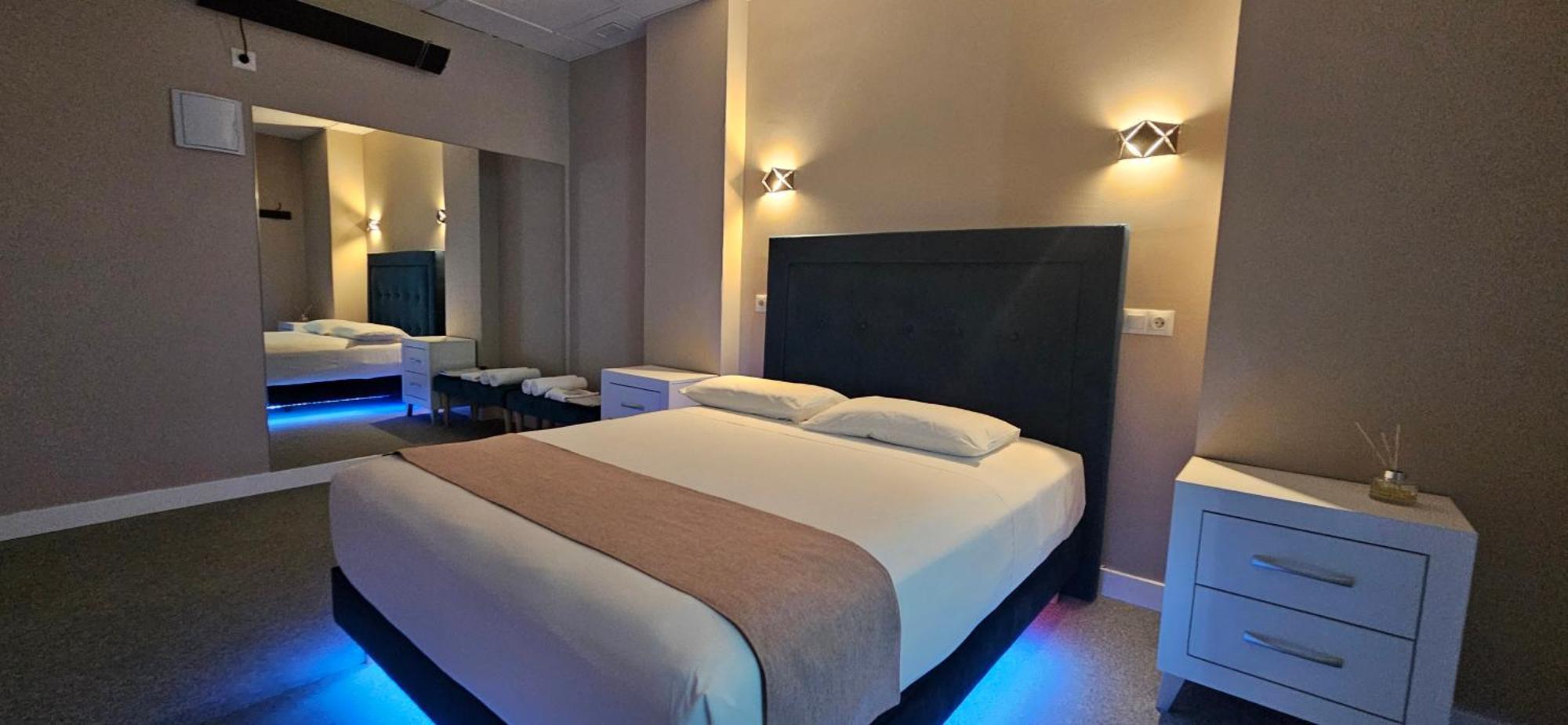 Rooms Luxury マドリード エクステリア 写真